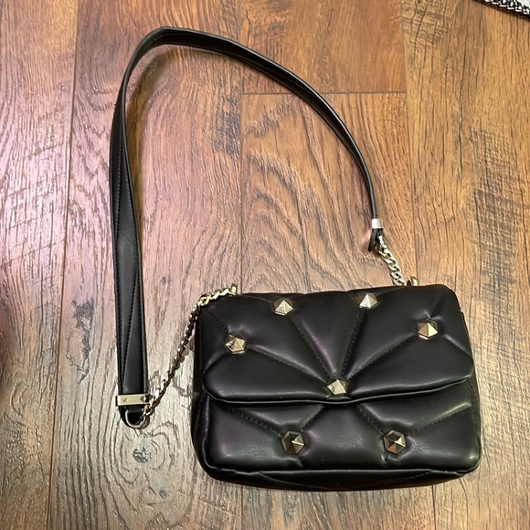 Handbag - Picture 2 of 3